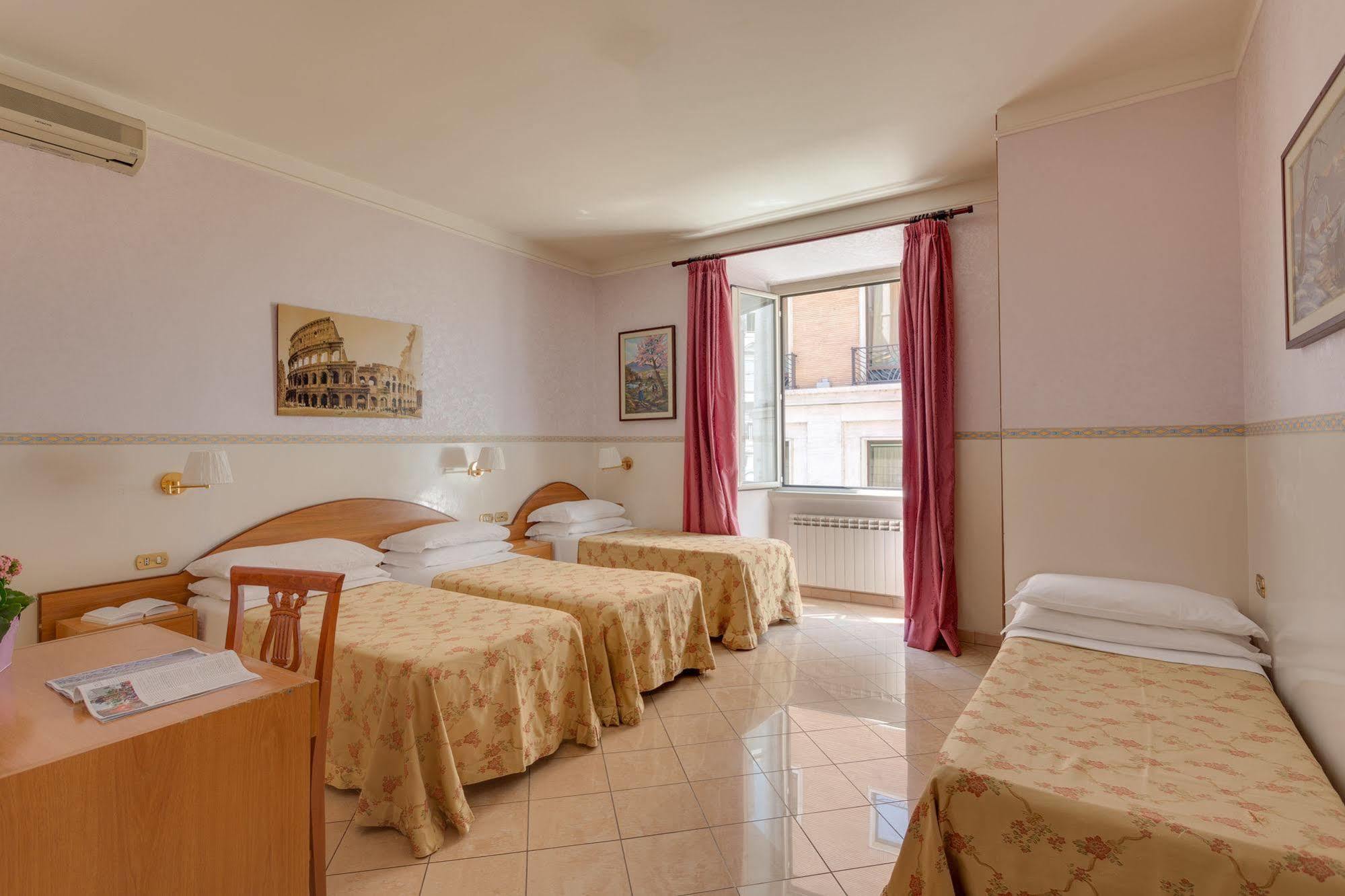 Hotel Resi Róma Kültér fotó